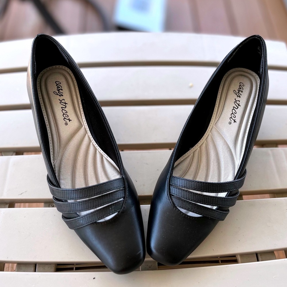 Easy Street Entice Black Asymmetrical Square Toe Pumps Heels Women's 6N NWB - Picture 4 of 12